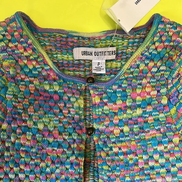 UO🌈Piper Keyhole Bubble Sweater Top in Rainbow🌈 - Picture 7 of 9